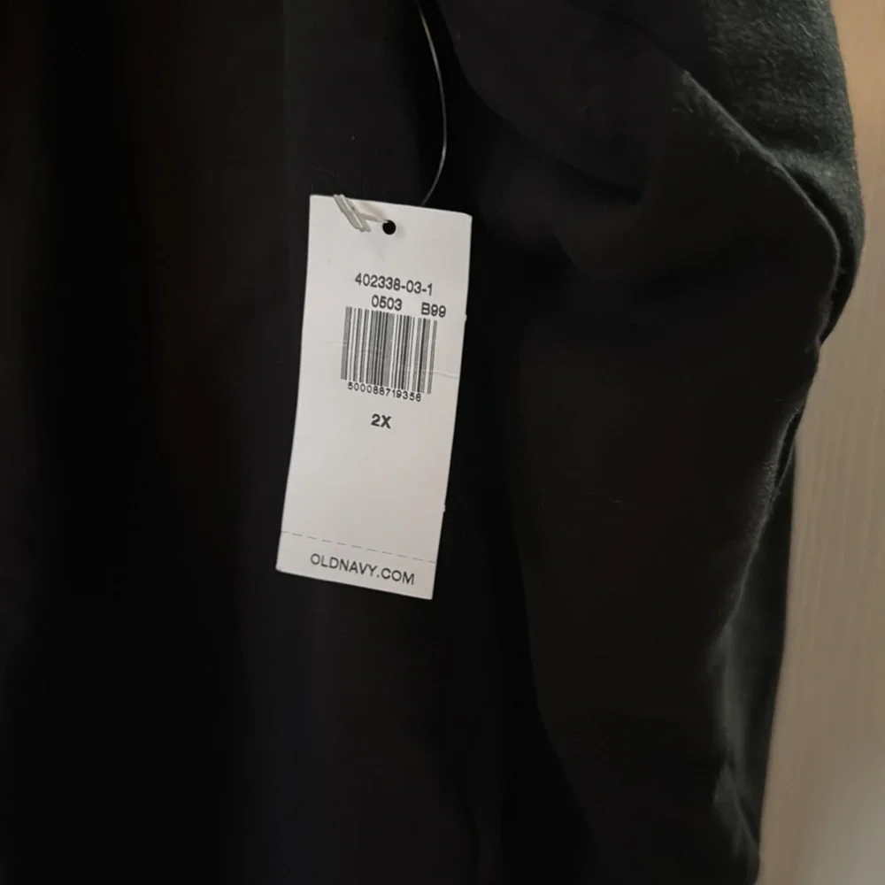Women's Black Hoodie Top - Picture 3 of 4
